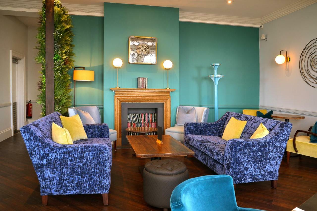 Hotel Kingscliff Holland On Sea 4*