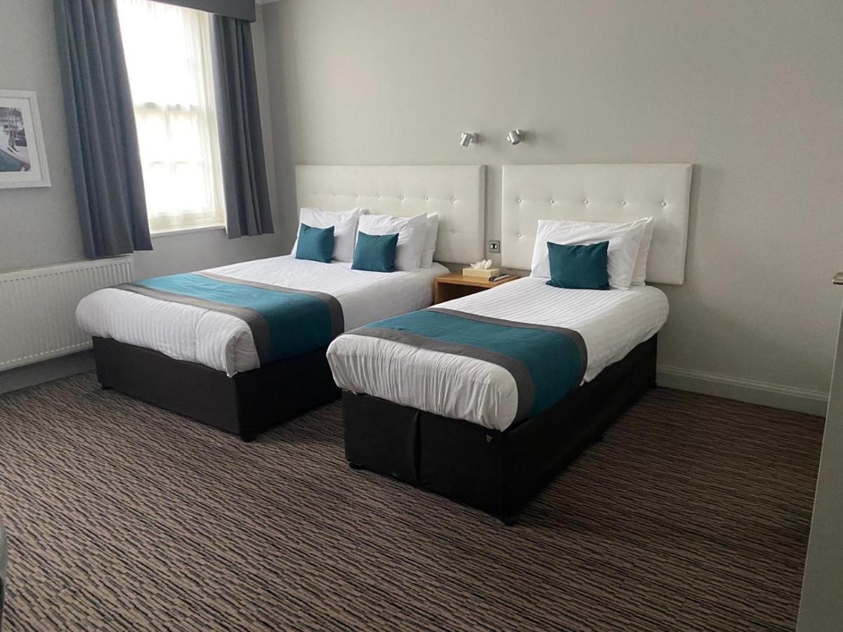 Kingscliff Holland On Sea Hotel 4*